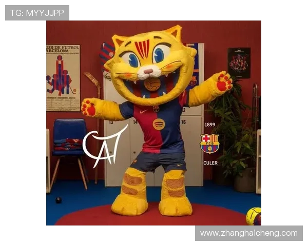 巴萨吉祥物CAT圣诞便便人偶爆火销量超亚马尔成热门体育商品