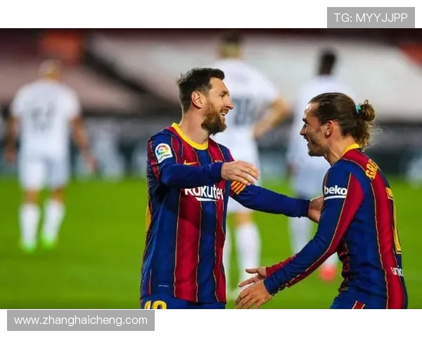 世体称巴萨急缺速度与对抗兼备中卫阿劳霍成防线核心崛起新核